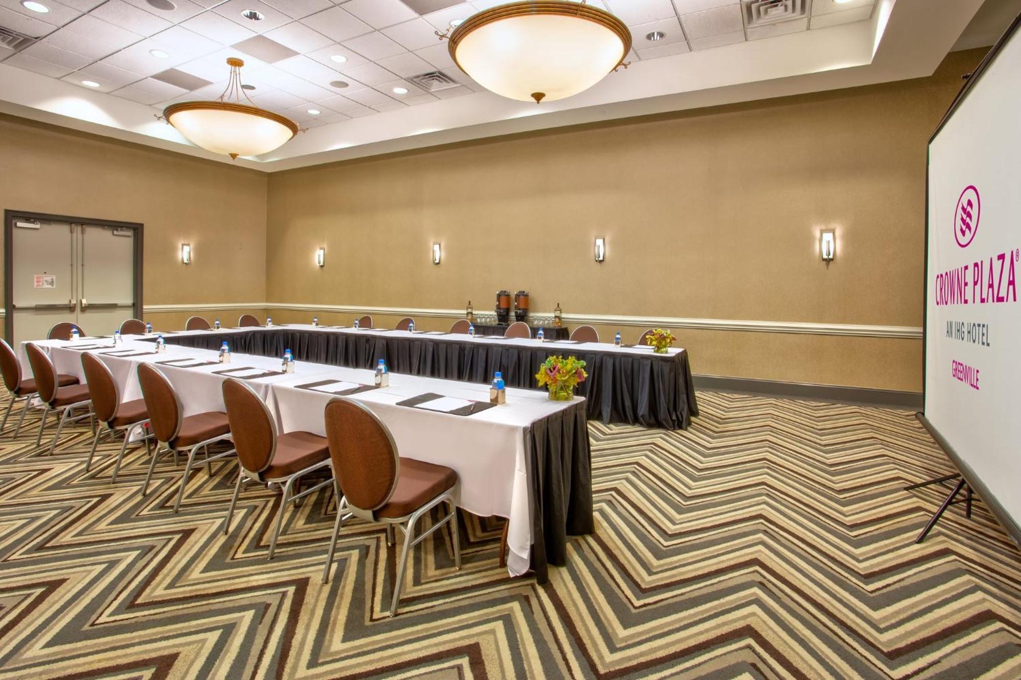 Crowne Plaza Greenville By Ihg Exteriör bild